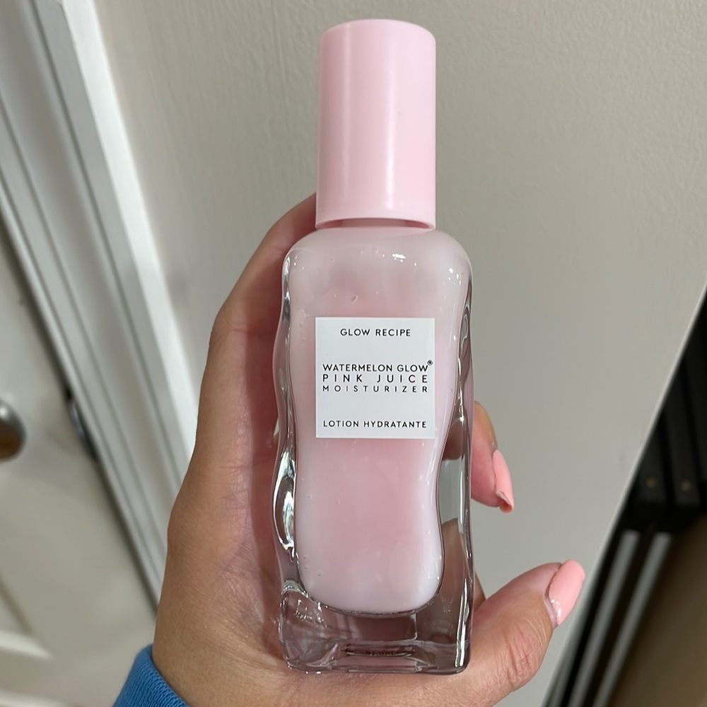 Glow Recipe watermelon pink juice oil free moisturizer full size